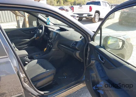 2022 Subaru Forester Wilderness z USA, uszkodzony, nr VIN JF2SKAMCXNH413082